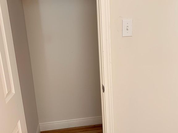 Walk in closet