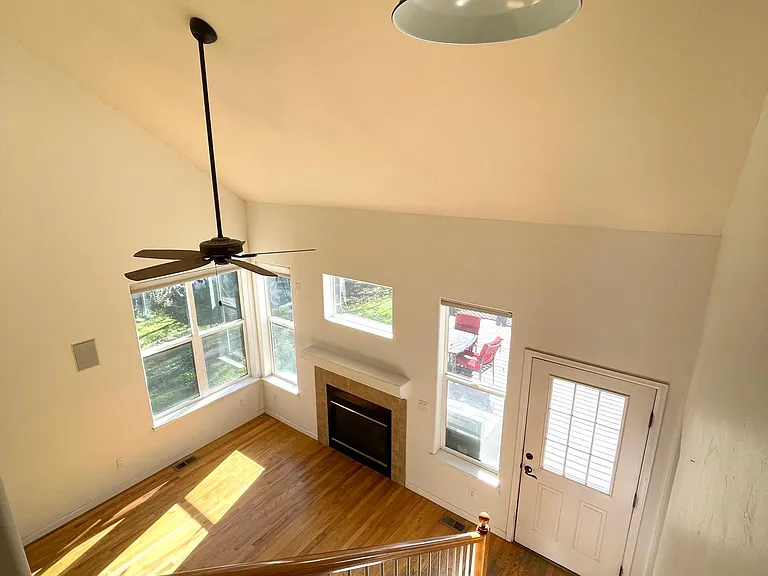 732 Founders Ave — Photo 1