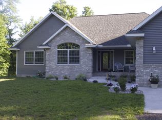 145 Olsen Rd, Gwinn, MI 49841