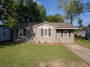 1920 Churchill Rd, Fort Smith, AR 72904