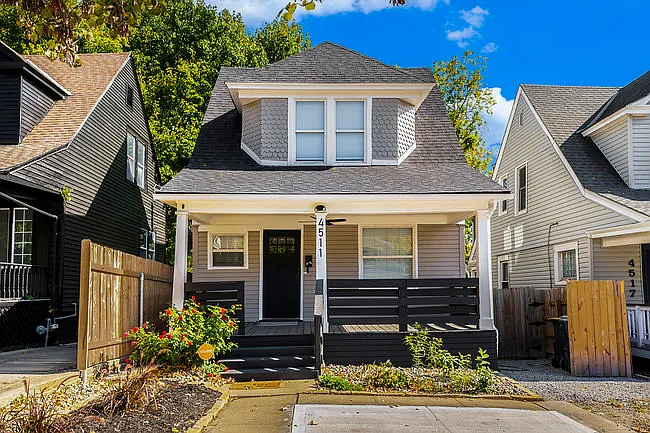 4511 Tracy Ave — Photo 2