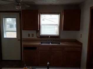 513 Pearl St, Fortville, IN 46040