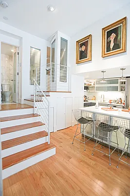 Rented by City Connections Realty | media 18