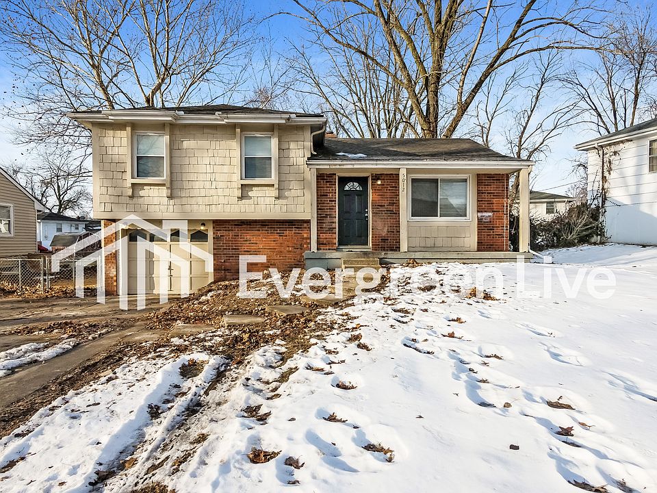 1st image of 5612 N Quincy Ave