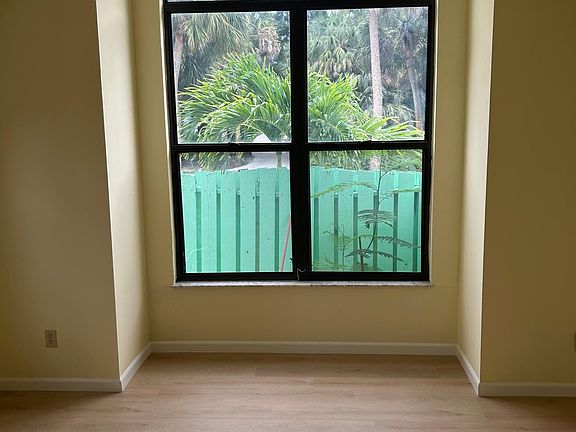 5th image of 3860 SW Saint Lucie Shores Dr