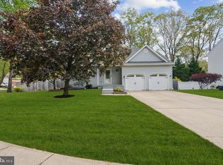 45 Country Club Rd, Pine Hill, NJ 08021