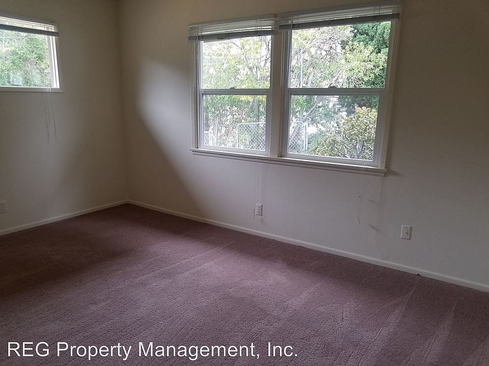 2nd image of 136 Stenner St
