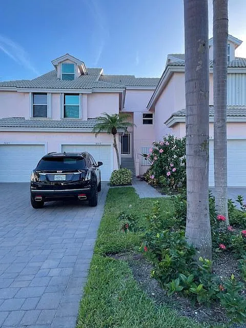 2 bed, 2.0 bath, 1346 sqft, $3,700 — Photo 1