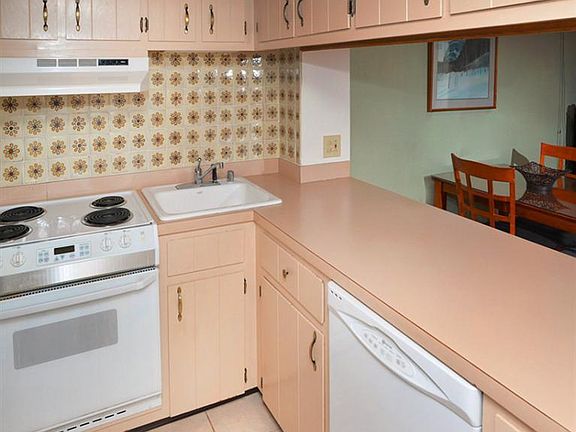 3rd image of 4610 Vail Racquet Club Dr #7-20