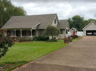 733 Vicksburg Estate Rd, Benton, KY 42025