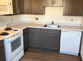 Woodruff House Apartments, Lansing, MI 48912