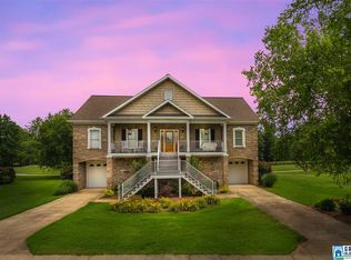 111 Red Delicious Dr, Oxford, AL 36203