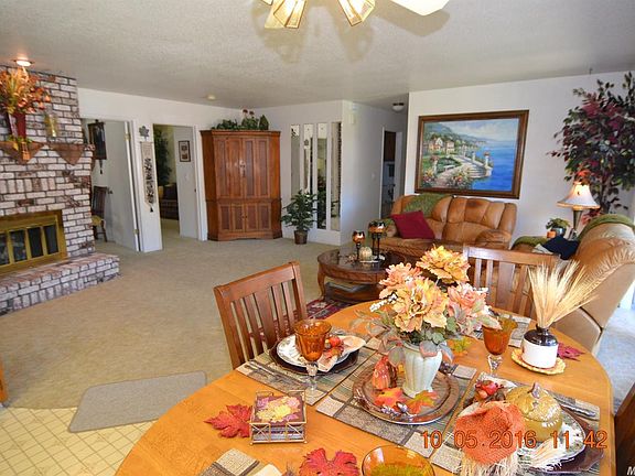 5th image of 3413 Woodbine Dr