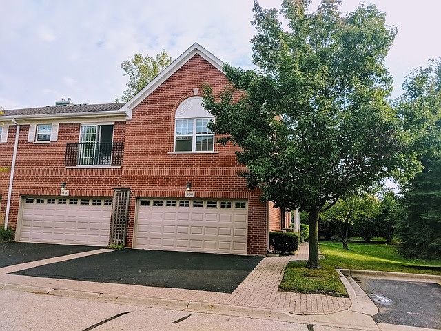 1st image of 900 Enfield Dr #5-C4