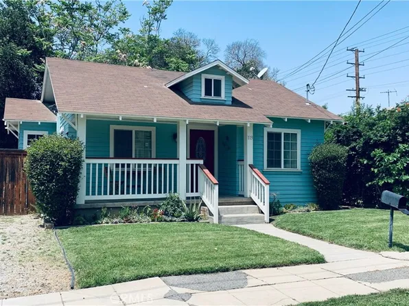 113 11th St, Redlands, CA 92374