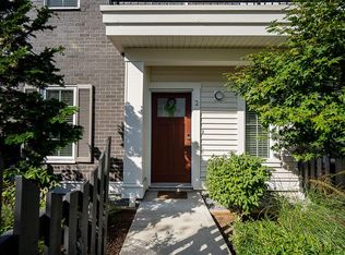 8371 202b St #2, Langley, BC V2Y 4K6