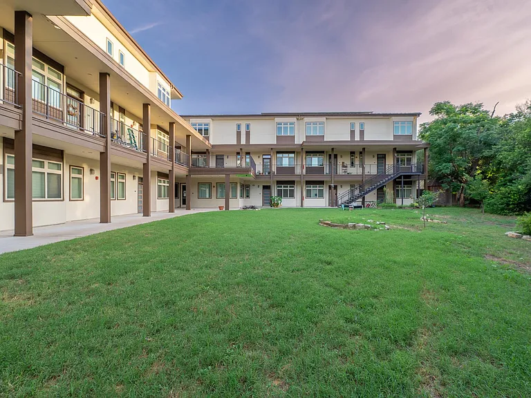 6700 Menchaca Rd #22 — Photo 16