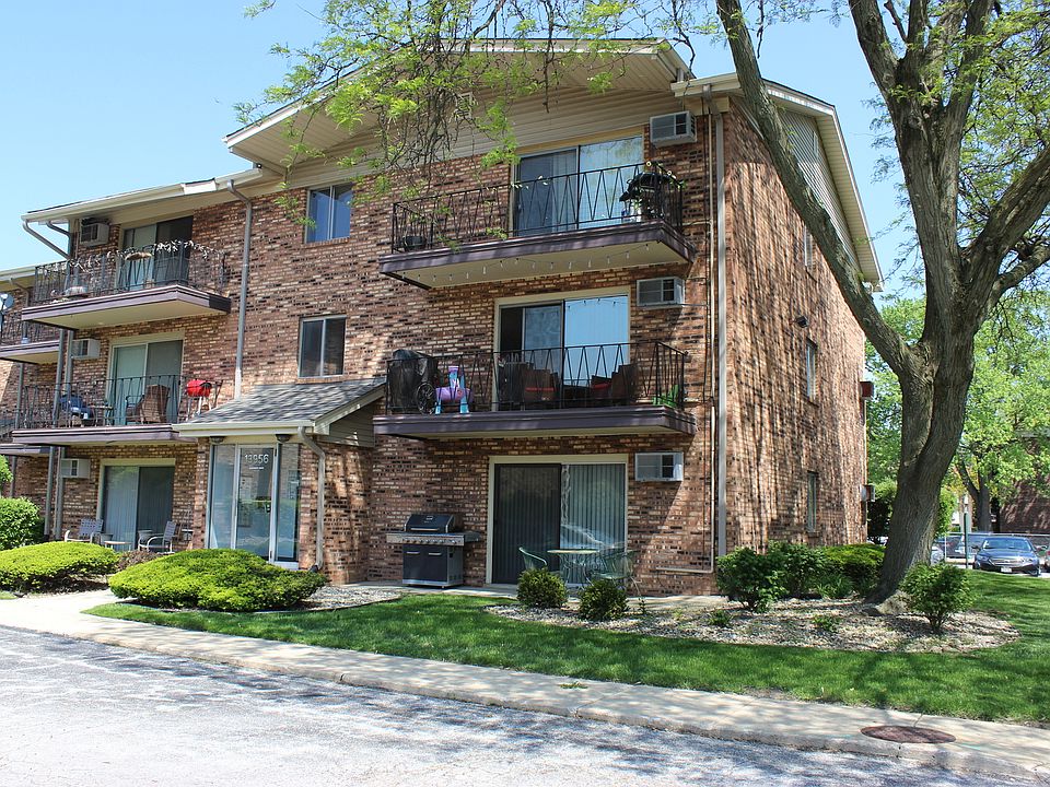 1st image of 13956 Waterbury Dr APT 901