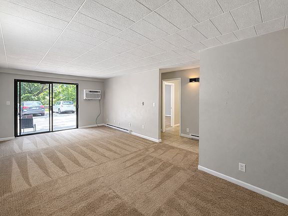1BR With Patio
