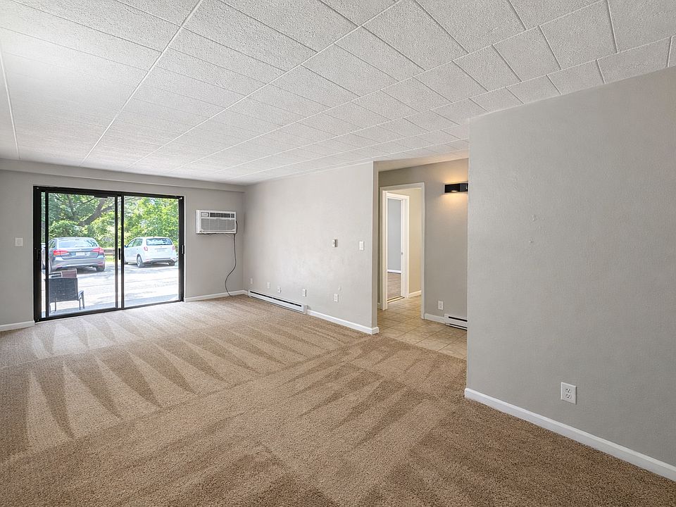 1BR With Patio