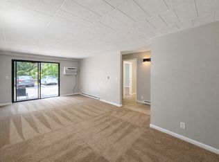 190 Sycamore Dr APT 110, Pittsburgh, PA 15235