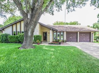 6218 Blarwood Dr, Austin, TX 78745