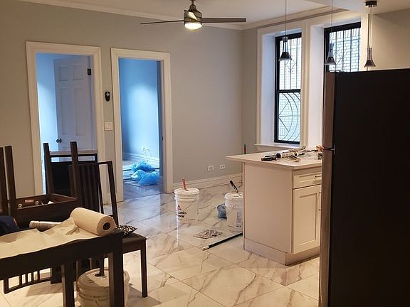 3rd image of 370 Manhattan Ave APT 1B