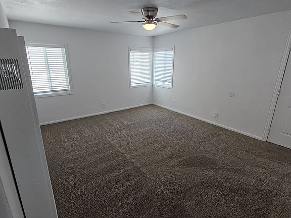 4th image of 1730 Chestnut Ave #A