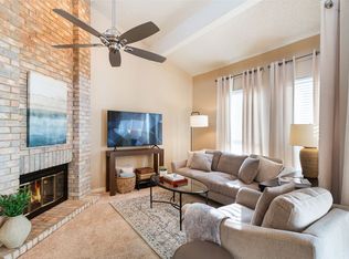 17490 Meandering Way APT 804, Dallas, TX 75252