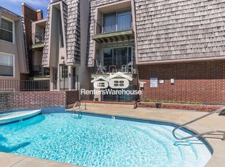 3602 Gillham Rd APT 11, Kansas City, MO 64111