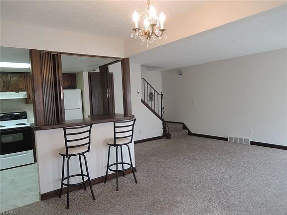 5th image of 44 New Concord Dr Unit 44