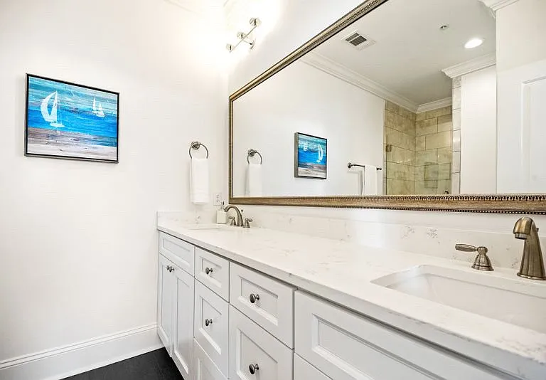 117 Gascoigne Ave #206 — Photo 17