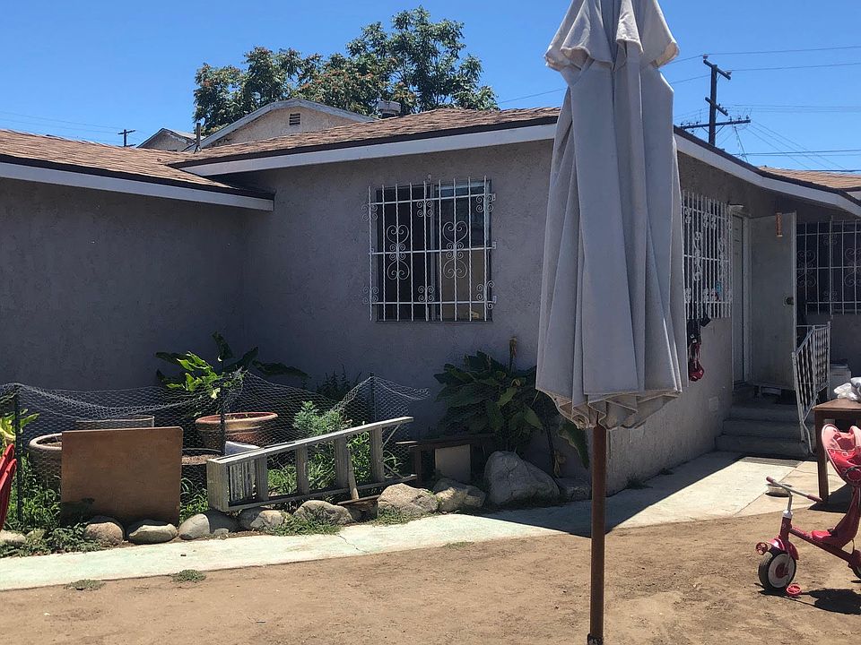 2nd image of 1140 E 84th St