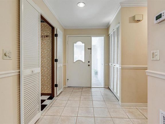 4th image of 5417 Chantilly #31
