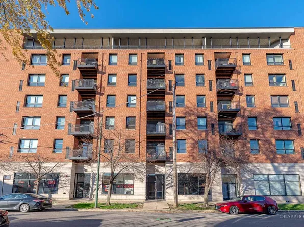 974 W 35th Pl APT 210, Chicago, IL 60616