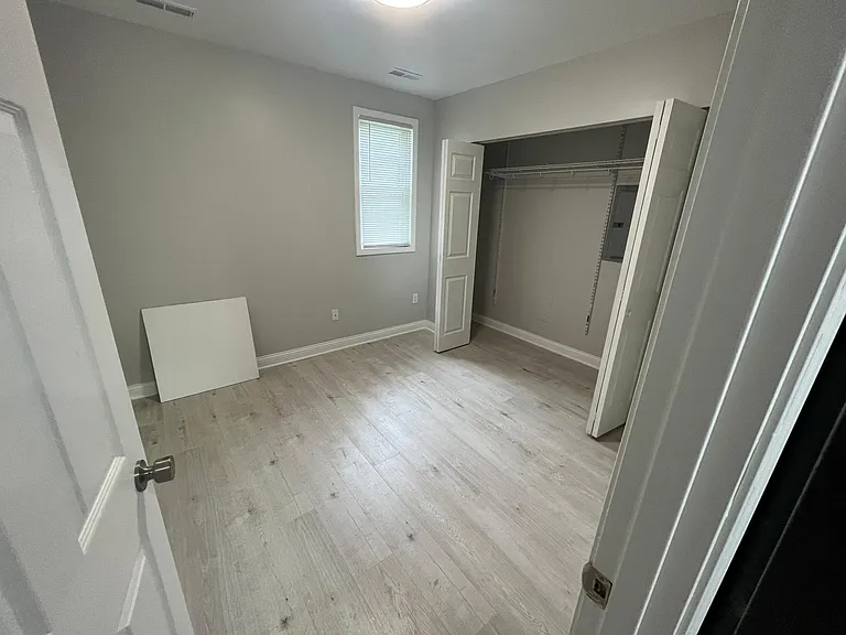 2921 Brown St #B — Photo 6
