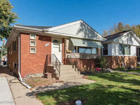 8740 W Palmer St, River Grove, IL 60171