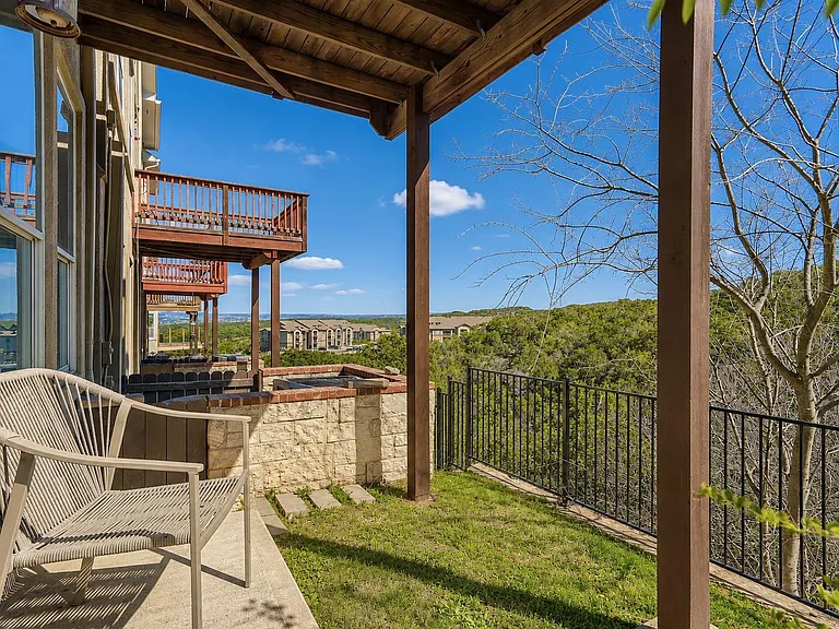 216 Sunrise Ridge Cv — Photo 23