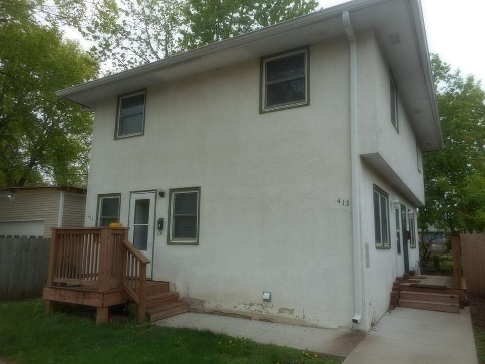 1st image of 411 Oliver Ave N