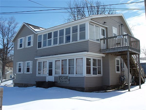 119 1/2 Main St
