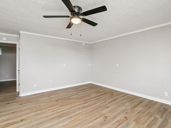 4th image of 1000 W 1st Ave #6