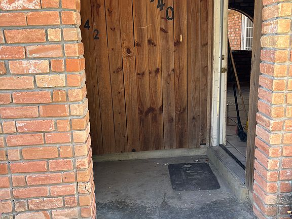 2nd image of 11440 Zenith St