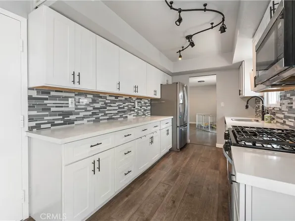 9946 Owensmouth Ave Unit 9, Chatsworth, CA 91311