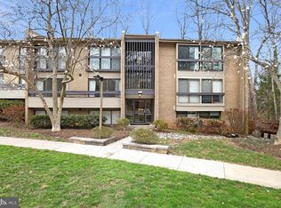 Woodwinds, Reston, VA 20191