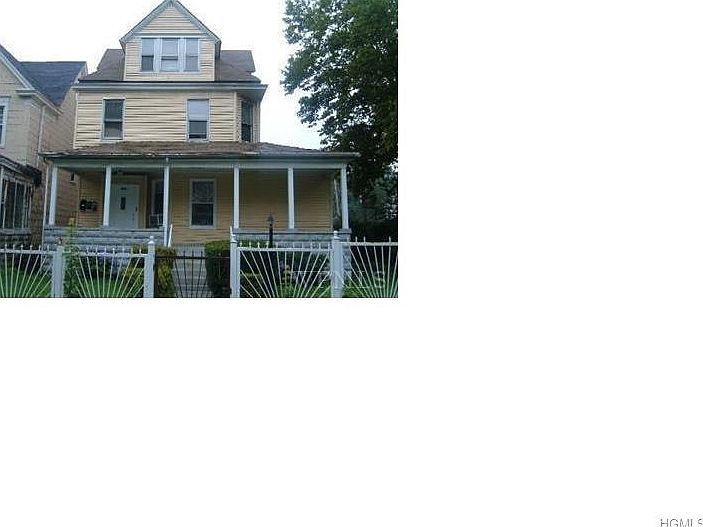 1st image of 424 E 5th St #2nd