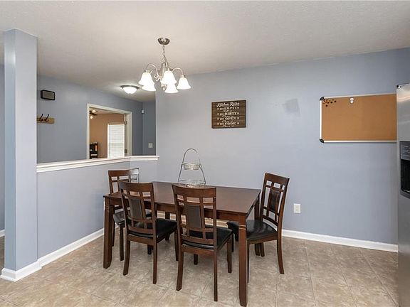 5th image of 4127 Benicia Ln