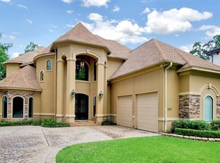 1522 Woodvine Dr, Houston, TX 77055