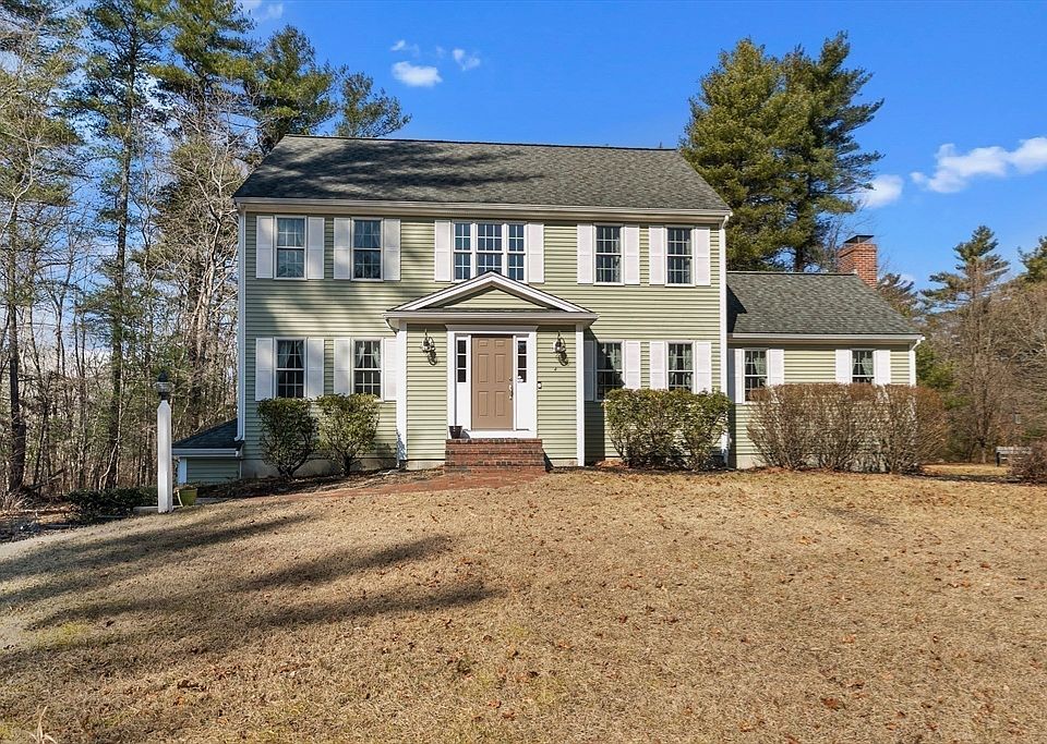 1st image of 4 Demoranville Dr