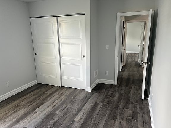 3rd image of 30 Alcott Ct #30