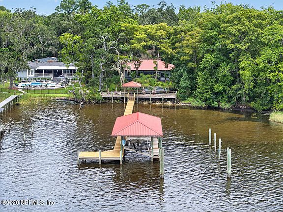 2nd image of 2778 HOLLY POINT Road W